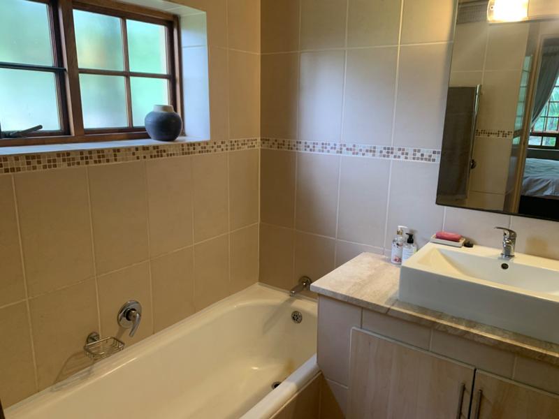 4 Bedroom Property for Sale in Vanderbijlpark SW 5 Gauteng