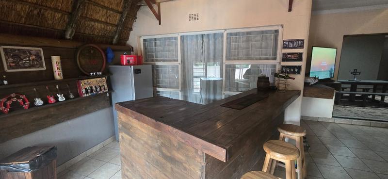 7 Bedroom Property for Sale in Duncanville Gauteng