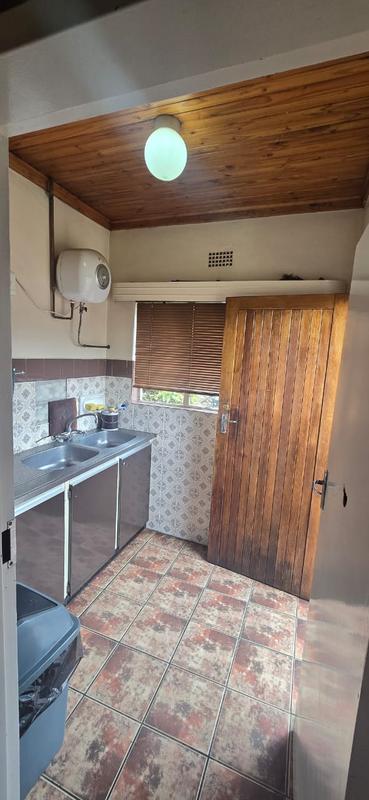 7 Bedroom Property for Sale in Duncanville Gauteng
