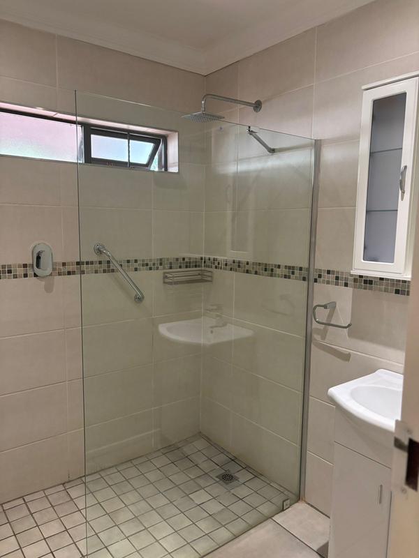 4 Bedroom Property for Sale in Garsfontein Gauteng