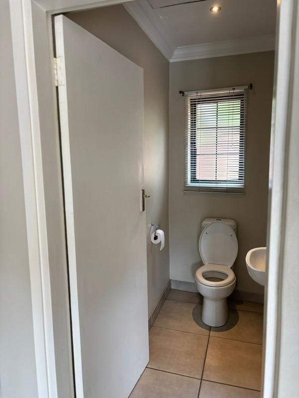 4 Bedroom Property for Sale in Garsfontein Gauteng