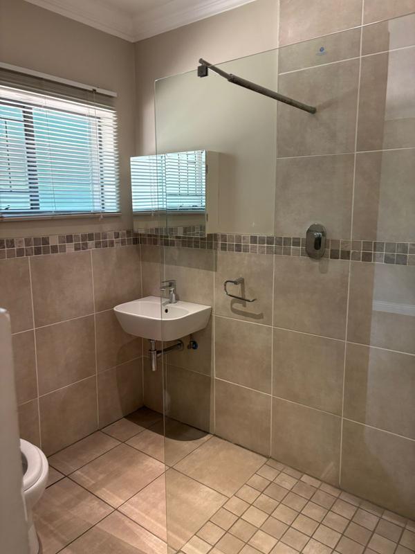 4 Bedroom Property for Sale in Garsfontein Gauteng