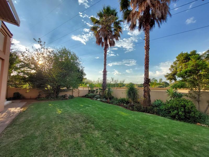 3 Bedroom Property for Sale in Eldoraigne Gauteng