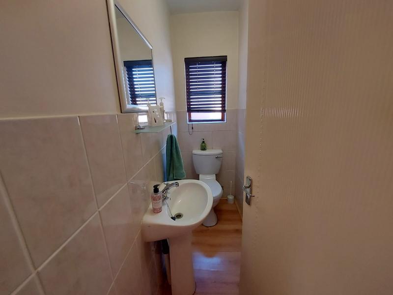 3 Bedroom Property for Sale in Eldoraigne Gauteng