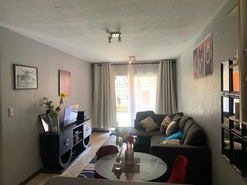 2 Bedroom Property for Sale in Wonderpark Estate Gauteng