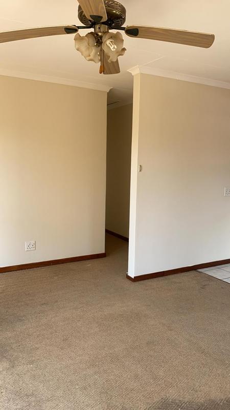 3 Bedroom Property for Sale in Akasia Gauteng