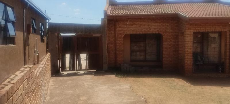 3 Bedroom Property for Sale in Soshanguve GG Gauteng