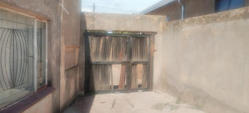 3 Bedroom Property for Sale in Soshanguve GG Gauteng