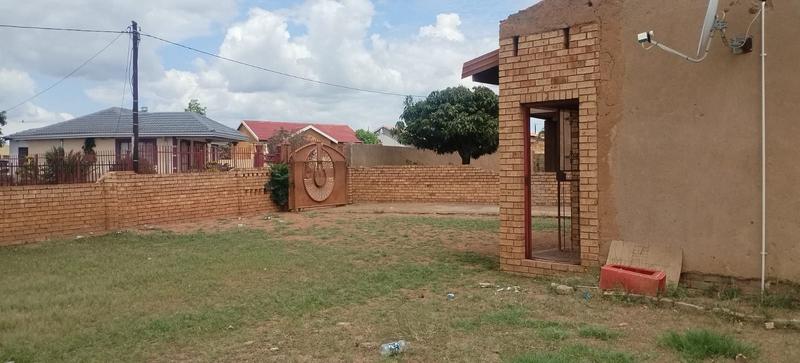 3 Bedroom Property for Sale in Soshanguve GG Gauteng