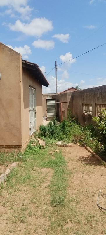 3 Bedroom Property for Sale in Soshanguve GG Gauteng