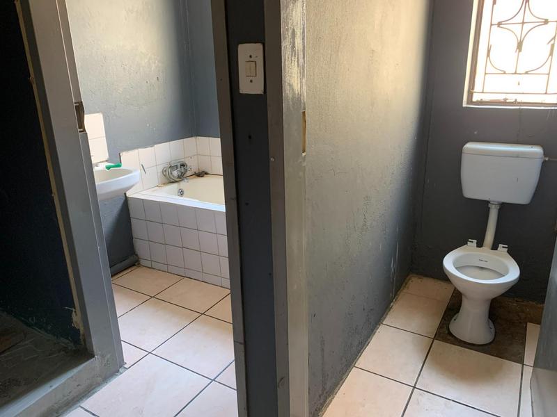5 Bedroom Property for Sale in Danville Gauteng