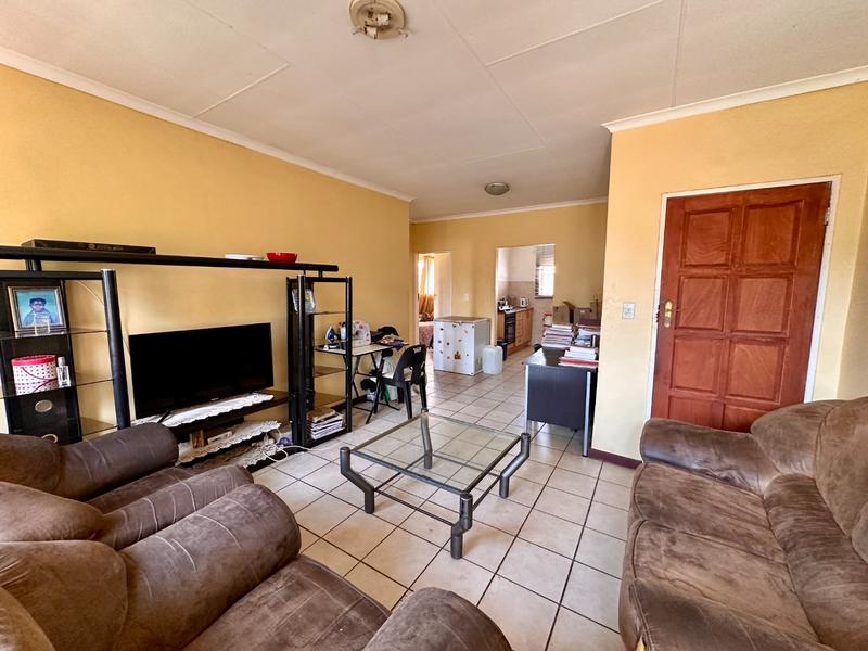2 Bedroom Property for Sale in Amandasig Gauteng