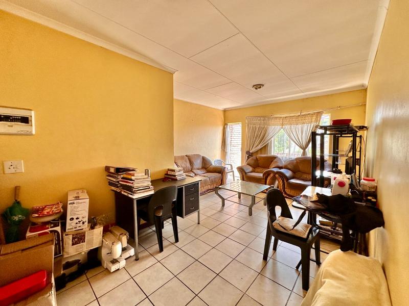2 Bedroom Property for Sale in Amandasig Gauteng