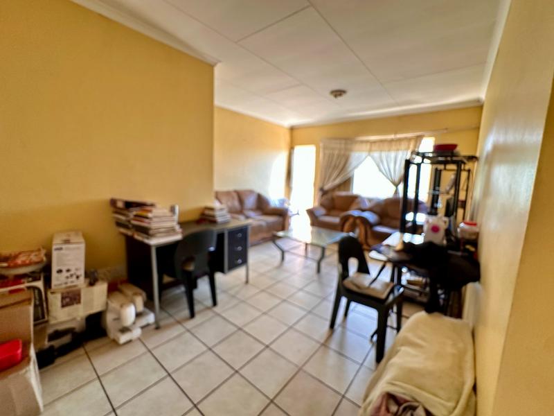 2 Bedroom Property for Sale in Amandasig Gauteng