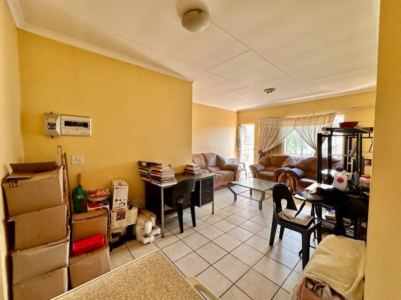 2 Bedroom Property for Sale in Amandasig Gauteng