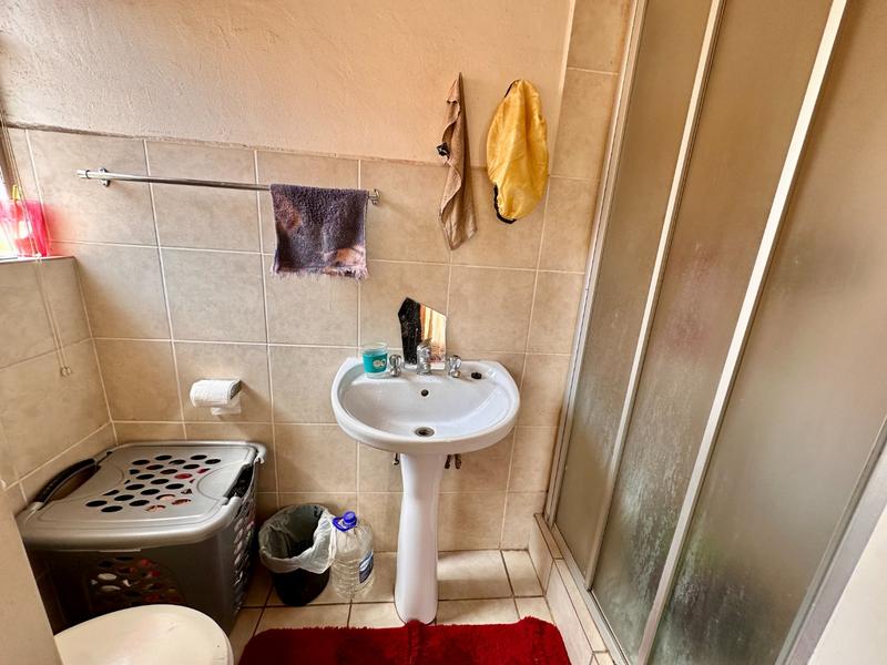 2 Bedroom Property for Sale in Amandasig Gauteng