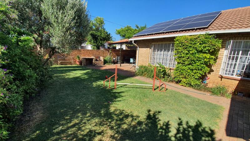 3 Bedroom Property for Sale in Annlin Gauteng