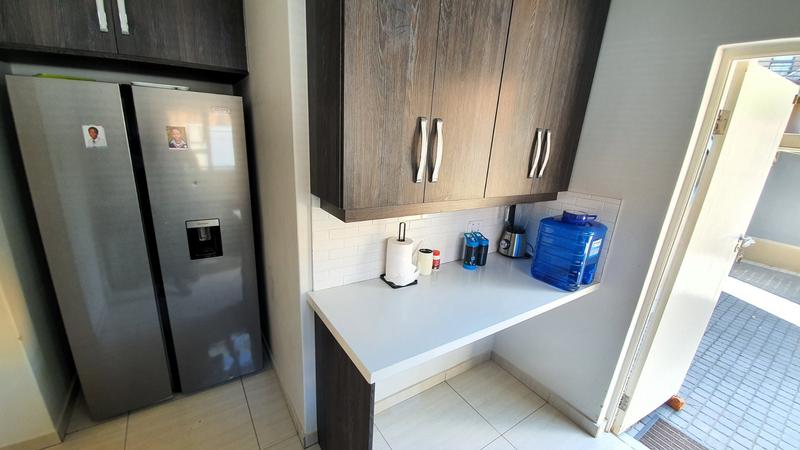 4 Bedroom Property for Sale in Magalieskruin Gauteng