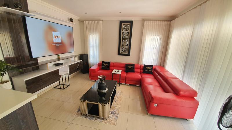 4 Bedroom Property for Sale in Magalieskruin Gauteng