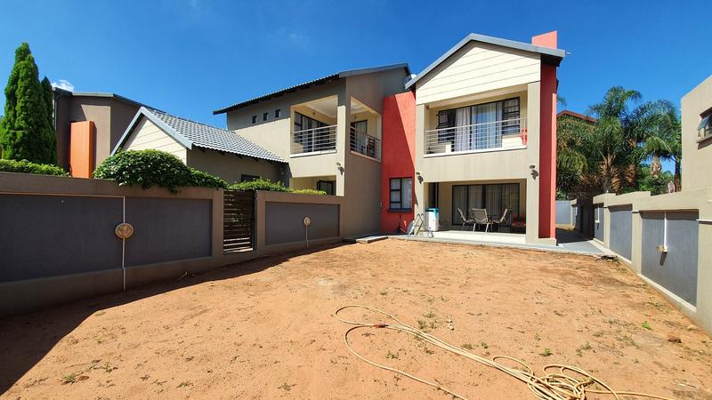 4 Bedroom Property for Sale in Magalieskruin Gauteng