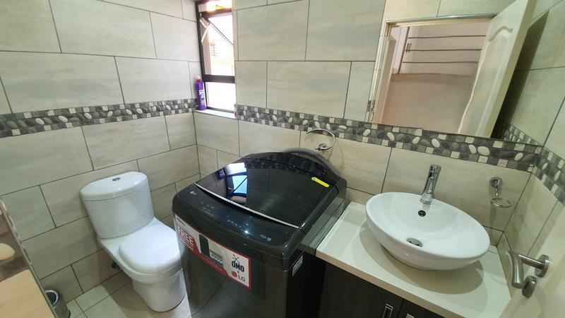4 Bedroom Property for Sale in Magalieskruin Gauteng