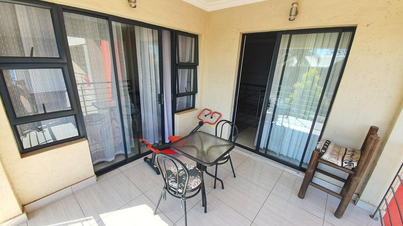4 Bedroom Property for Sale in Magalieskruin Gauteng
