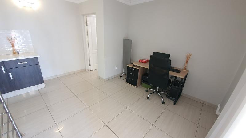 4 Bedroom Property for Sale in Magalieskruin Gauteng