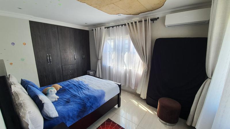 4 Bedroom Property for Sale in Magalieskruin Gauteng
