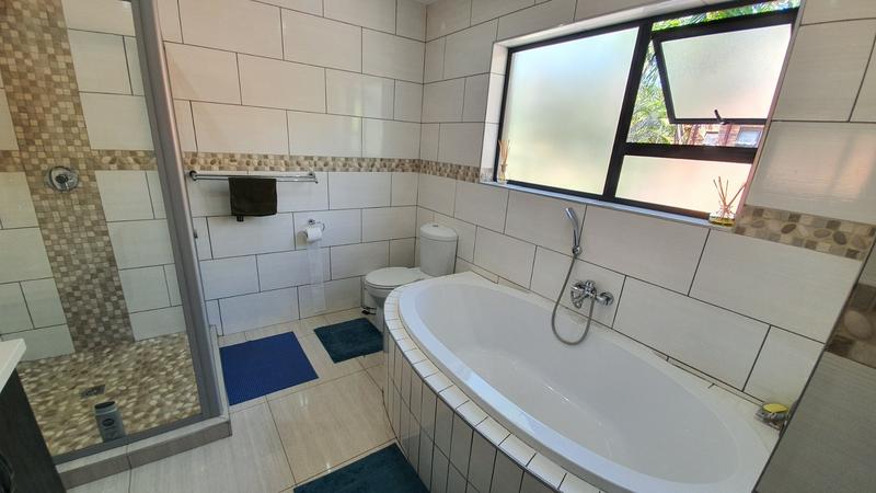 4 Bedroom Property for Sale in Magalieskruin Gauteng