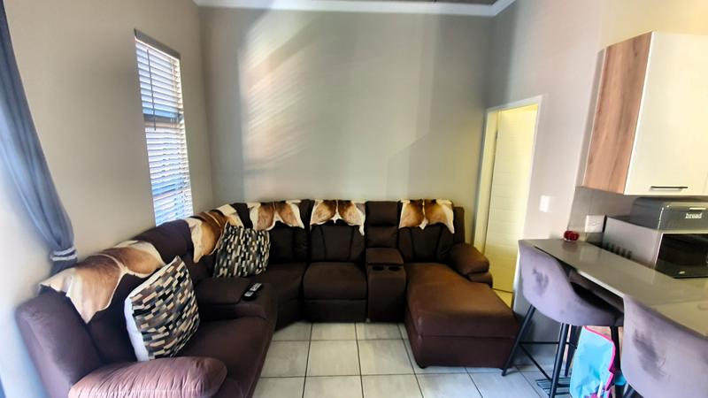 2 Bedroom Property for Sale in Montana Gauteng