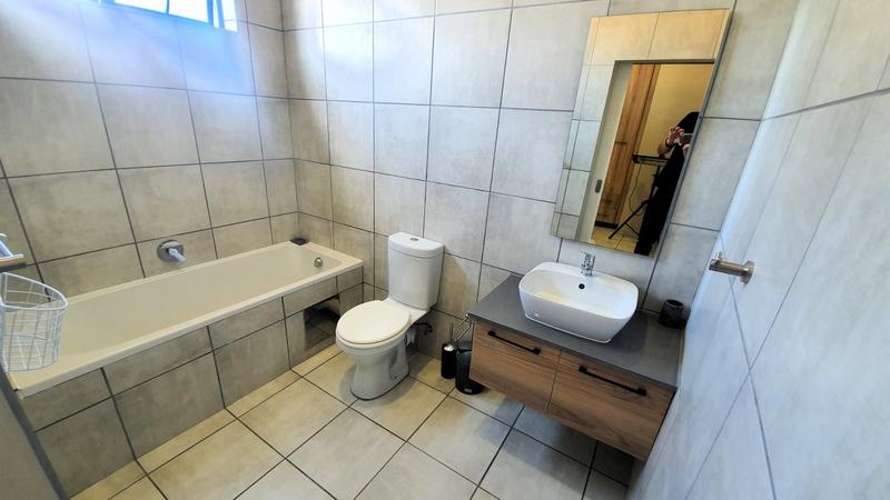 2 Bedroom Property for Sale in Montana Gauteng