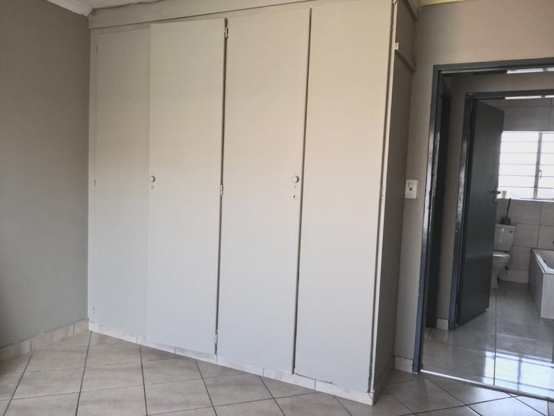 2 Bedroom Property for Sale in The Orchards Gauteng