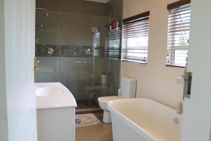 4 Bedroom Property for Sale in Bedfordview Gauteng