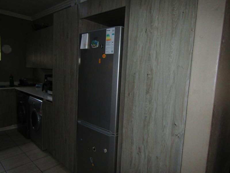 3 Bedroom Property for Sale in Edenvale Central Gauteng