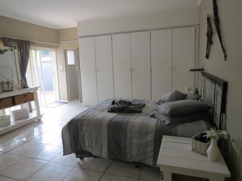 3 Bedroom Property for Sale in Parkdene Gauteng