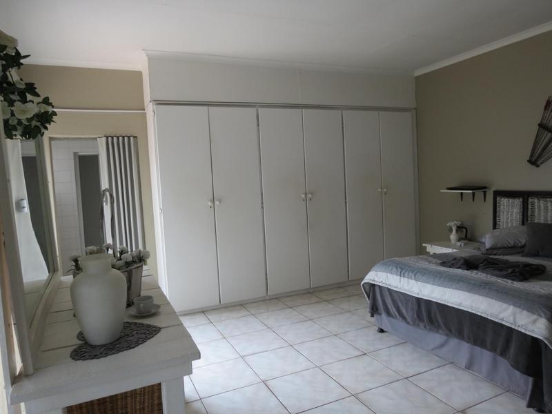 3 Bedroom Property for Sale in Parkdene Gauteng