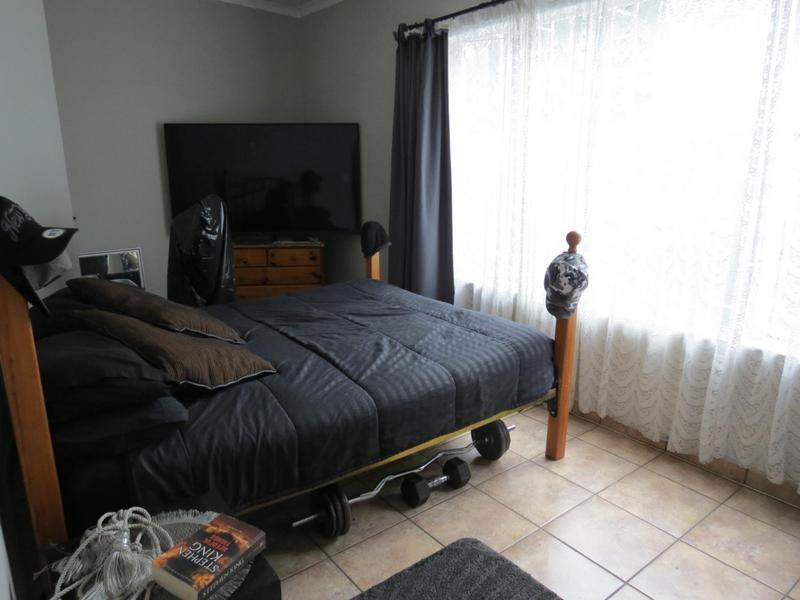 3 Bedroom Property for Sale in Parkdene Gauteng