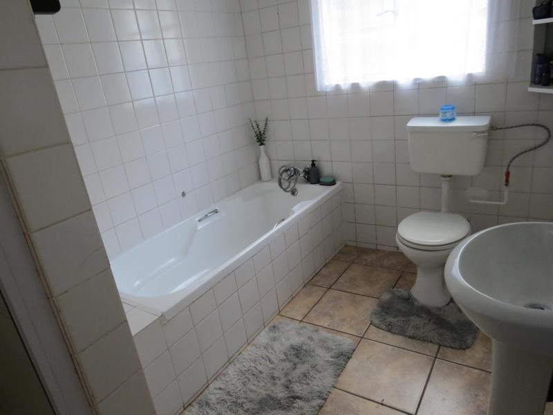 3 Bedroom Property for Sale in Parkdene Gauteng