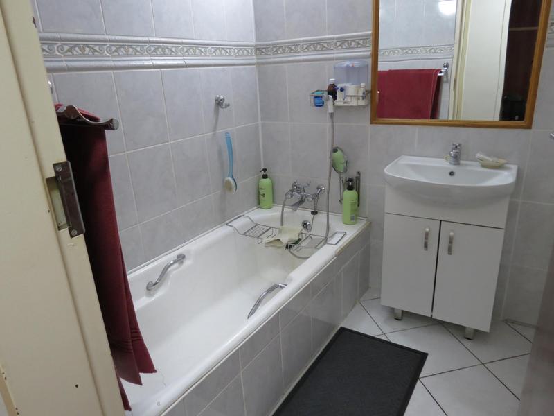 3 Bedroom Property for Sale in Parkdene Gauteng