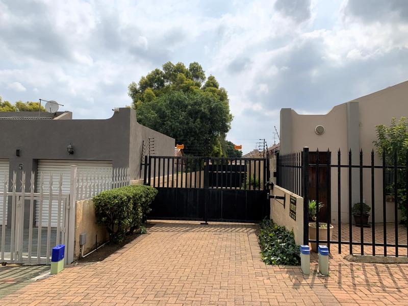 3 Bedroom Property for Sale in Sunward Park Gauteng