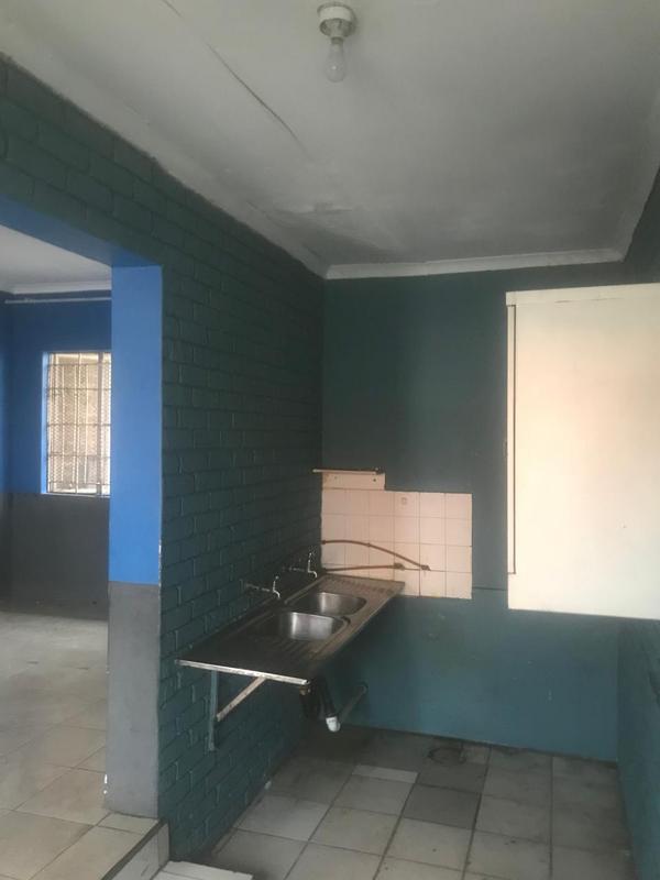 1 Bedroom Property for Sale in Kensington Gauteng