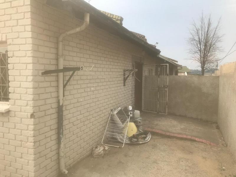 1 Bedroom Property for Sale in Kensington Gauteng