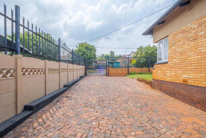 3 Bedroom Property for Sale in Primrose Hill Gauteng