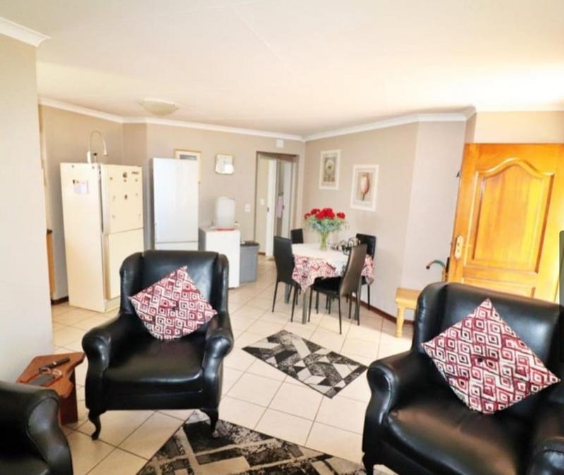 3 Bedroom Property for Sale in Sunnyridge Gauteng