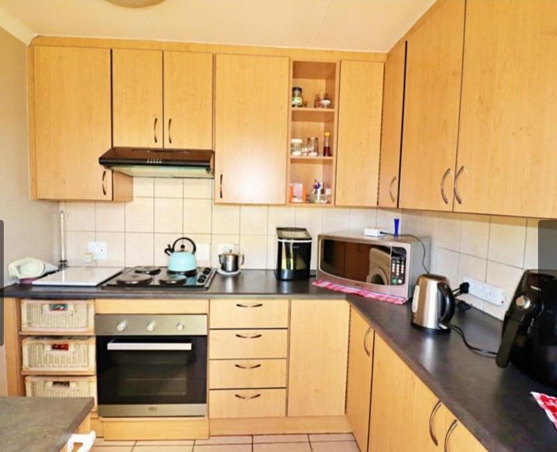 3 Bedroom Property for Sale in Sunnyridge Gauteng