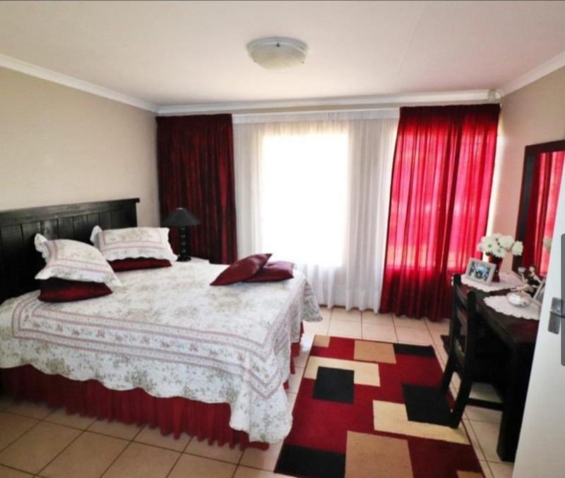 3 Bedroom Property for Sale in Sunnyridge Gauteng