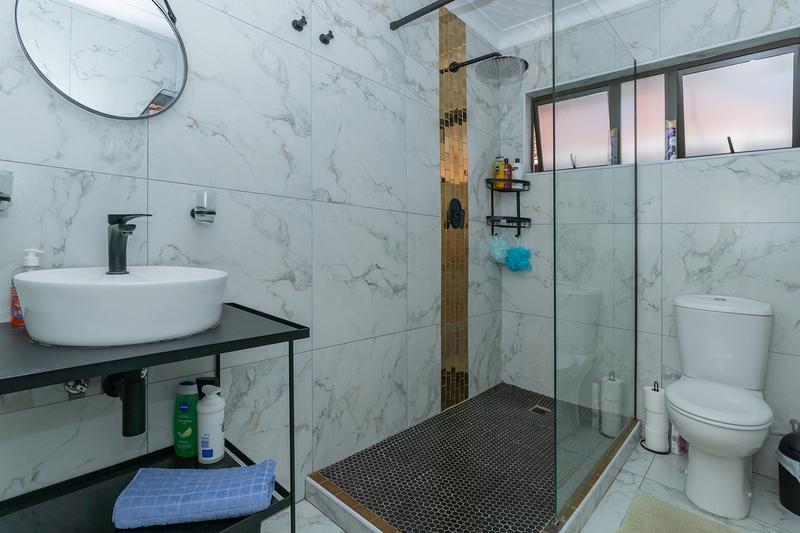 4 Bedroom Property for Sale in Sunnyridge Gauteng