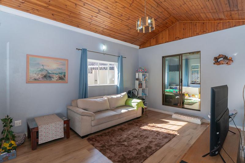 4 Bedroom Property for Sale in Sunnyridge Gauteng