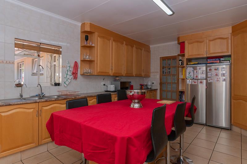 4 Bedroom Property for Sale in Sunnyridge Gauteng
