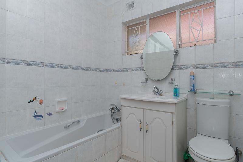 4 Bedroom Property for Sale in Sunnyridge Gauteng